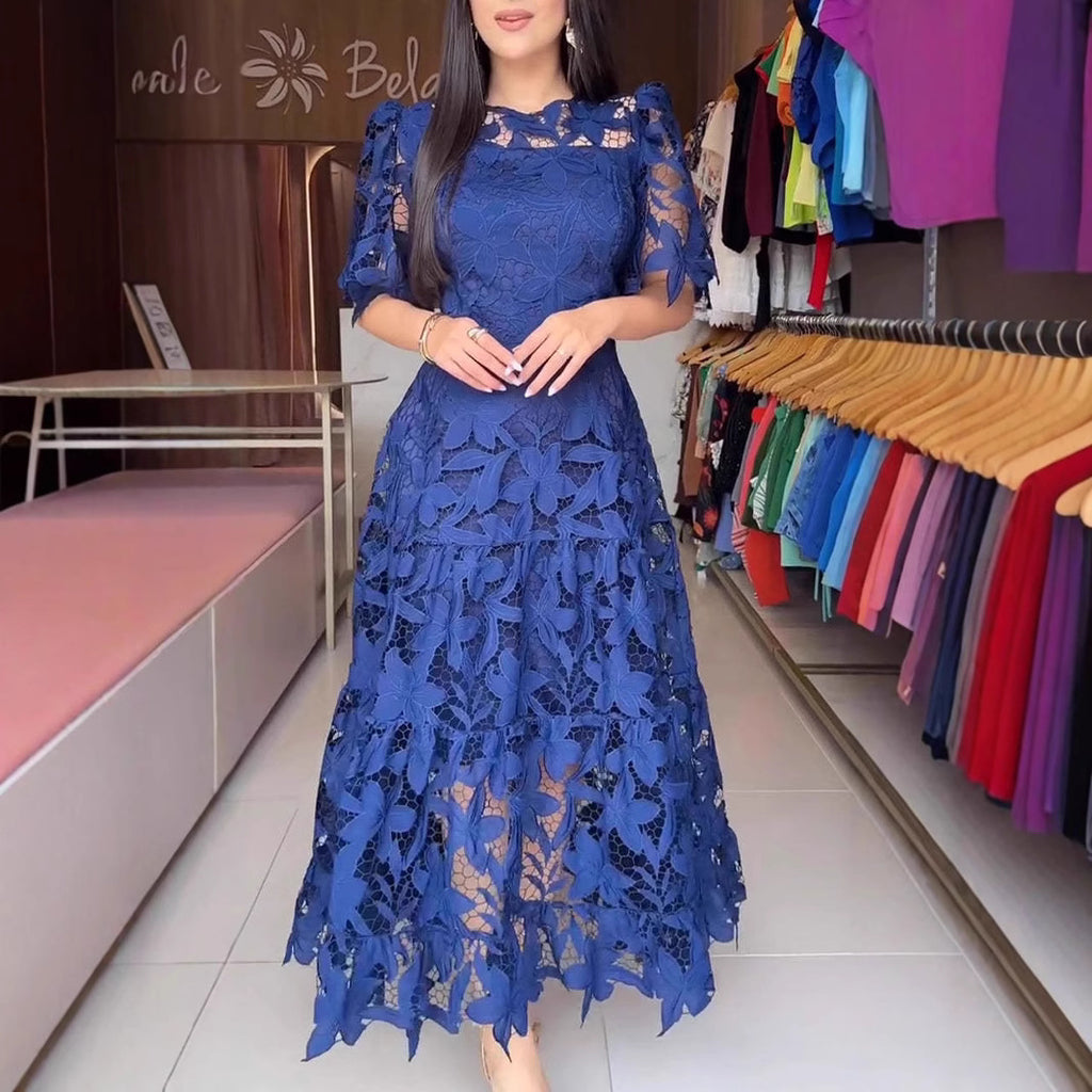 Madalena — Vestido Midi com Renda e Bordados