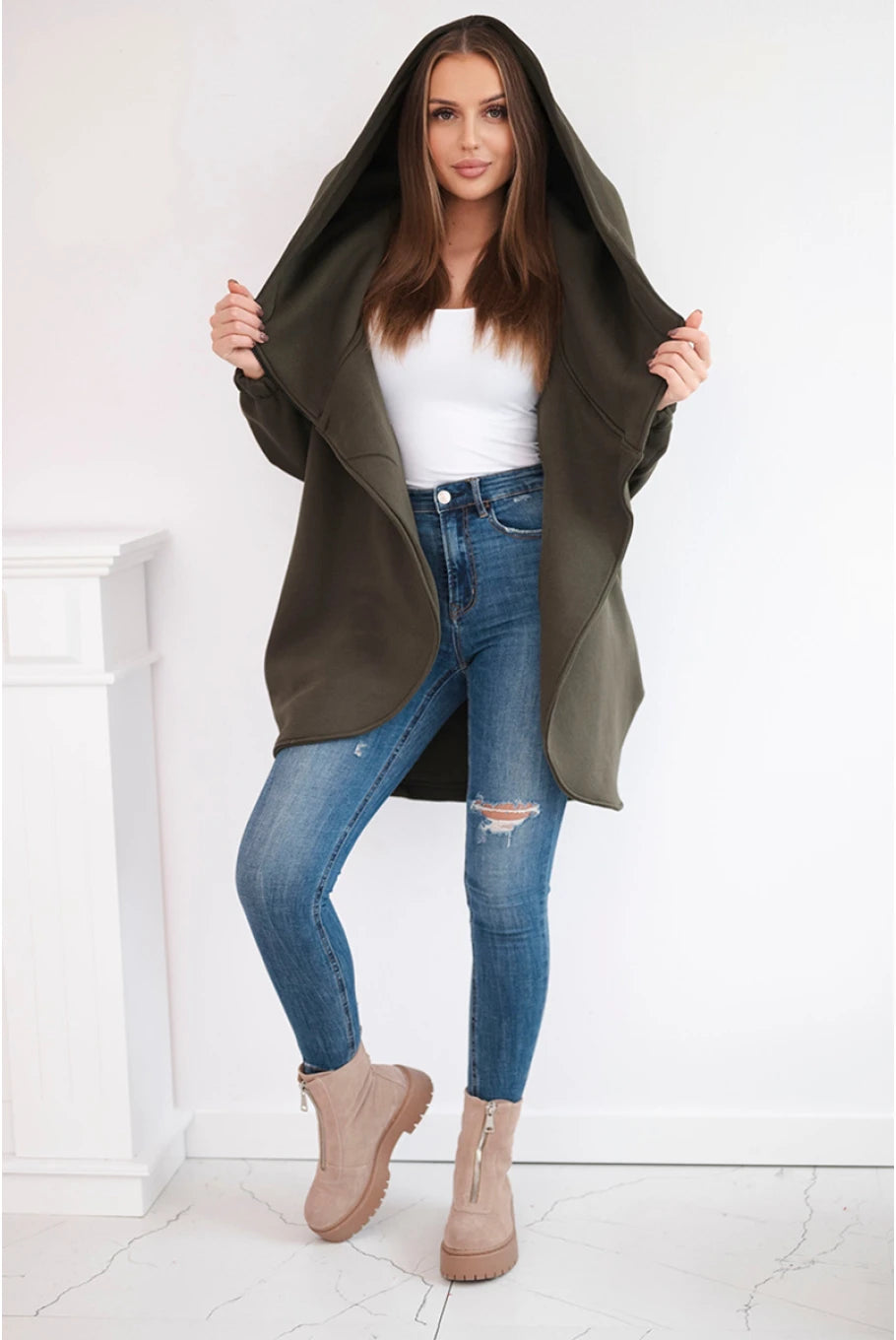 Mafalda - Sweat com Capuz e Fecho