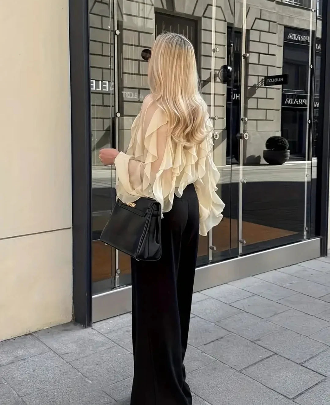 Clara - Blusa Elegante