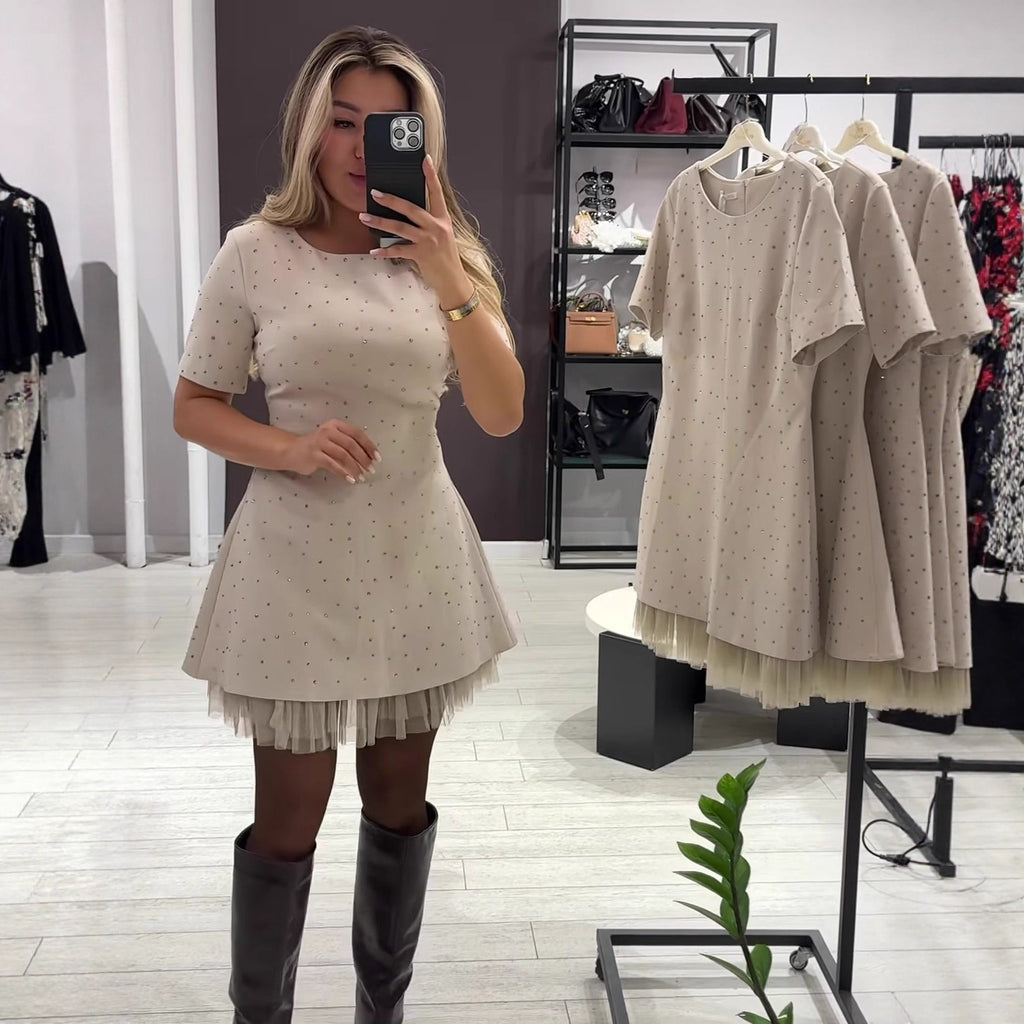 Priscilla - Vestido com Tule