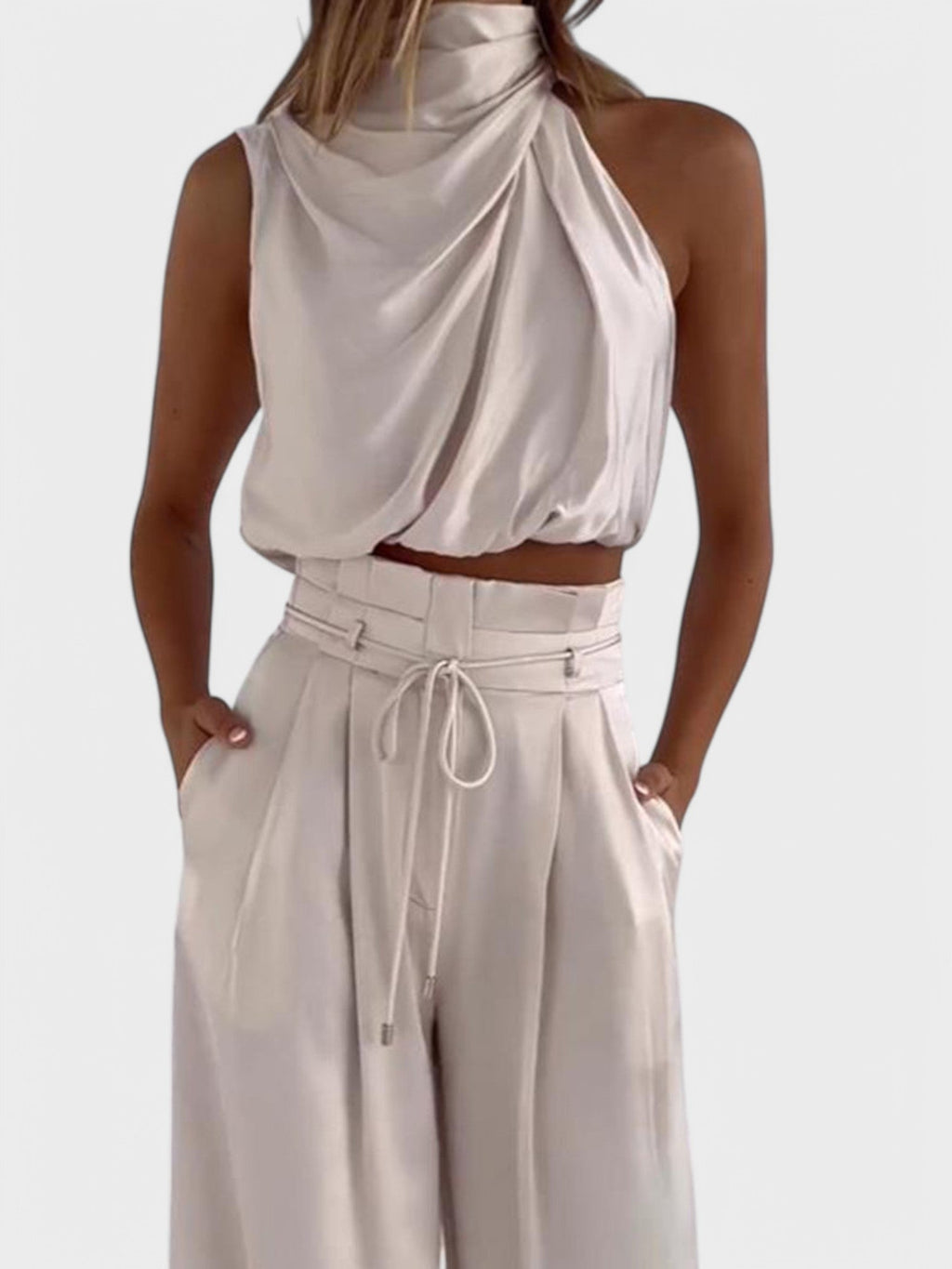 AZARIA - Conjunto de Duas Peças de Seda para o Verão